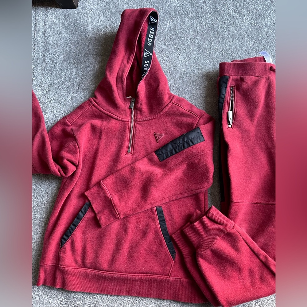 Boys guess two piece set